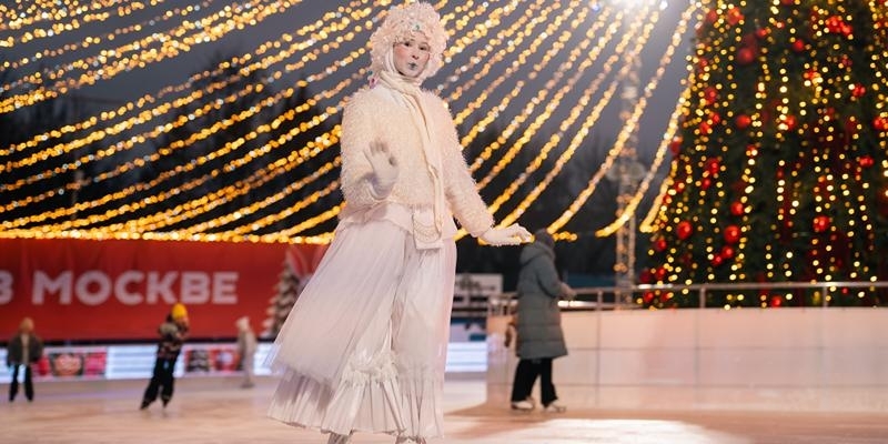Новогодняя ночь в парке «Красная Пресня» Программа на сцене : 21:00–01:00 — Развлекательная программа…