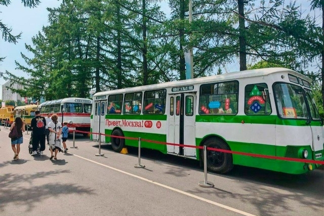До 2 августа на ВДНХ проходит авто фестиваль «Продвижение» Возле павильона № 2 «Робостанция»…